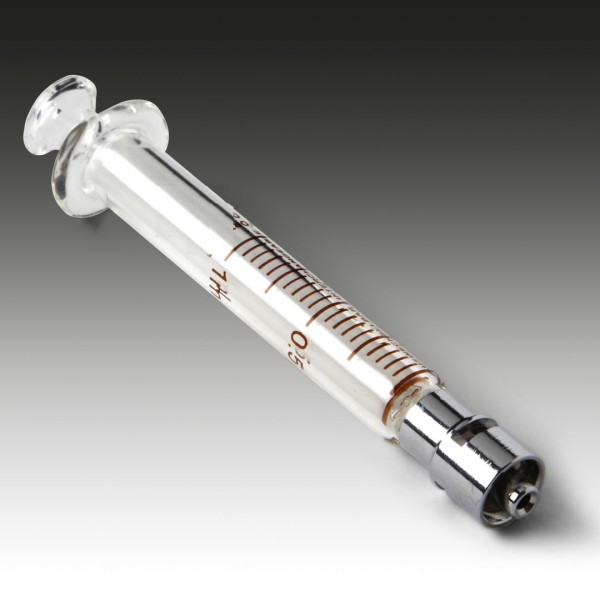 ll_glass_syringe.jpg
