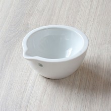 mortar glazed 1 עלי ומכתש חרסינה מוחלק